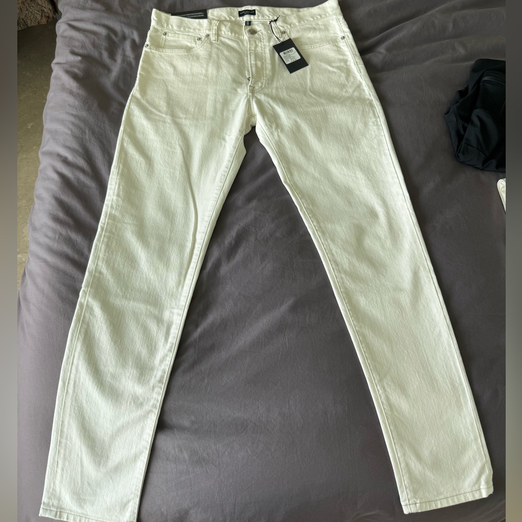 Club Monaco Jeans  Brand New